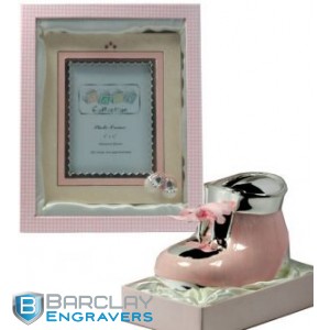 Frame Shoe Pink 300x334 1